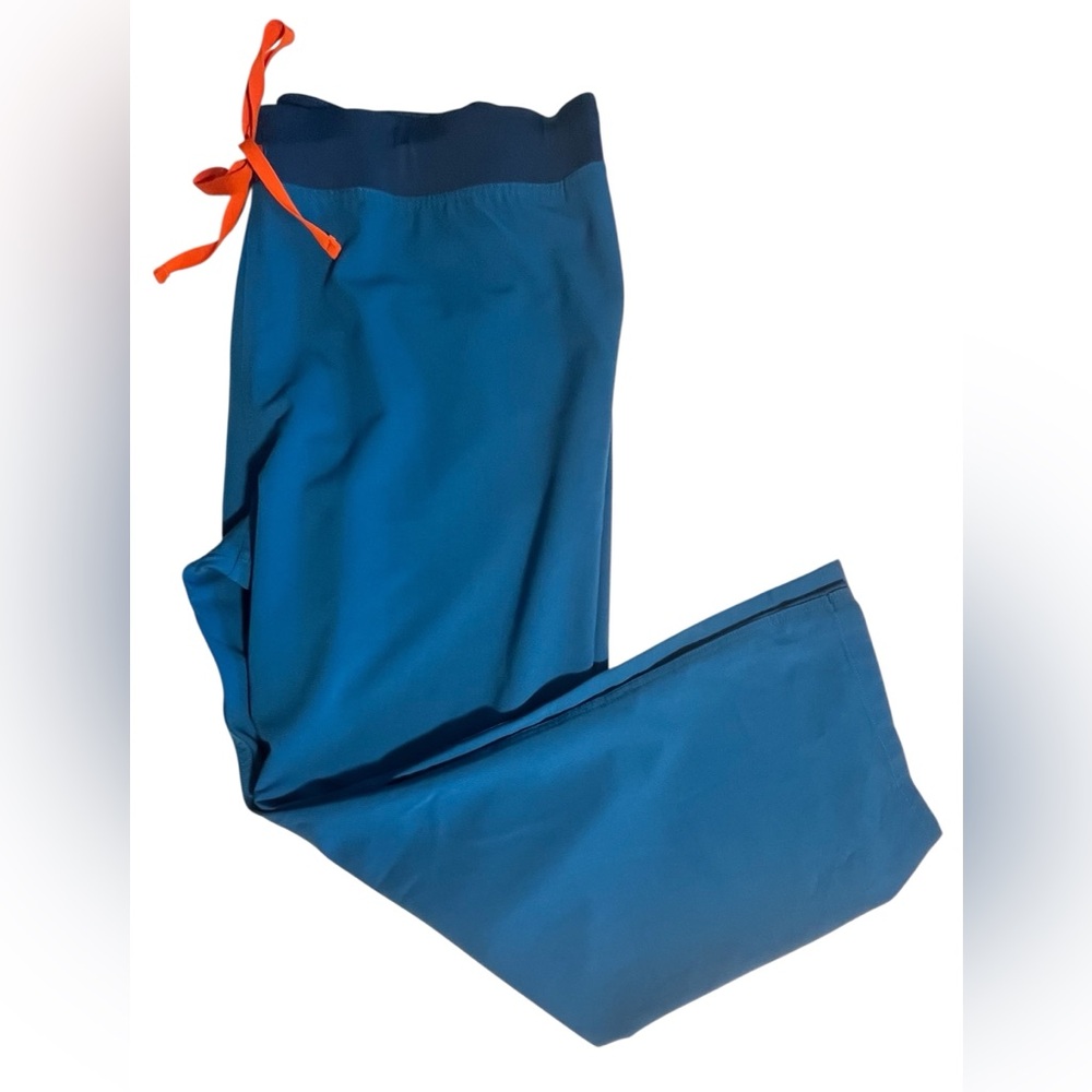 💙💚FIGS Livingston™ Basic Scrub Pants XXL Limited edition color-Alps Blue EUC